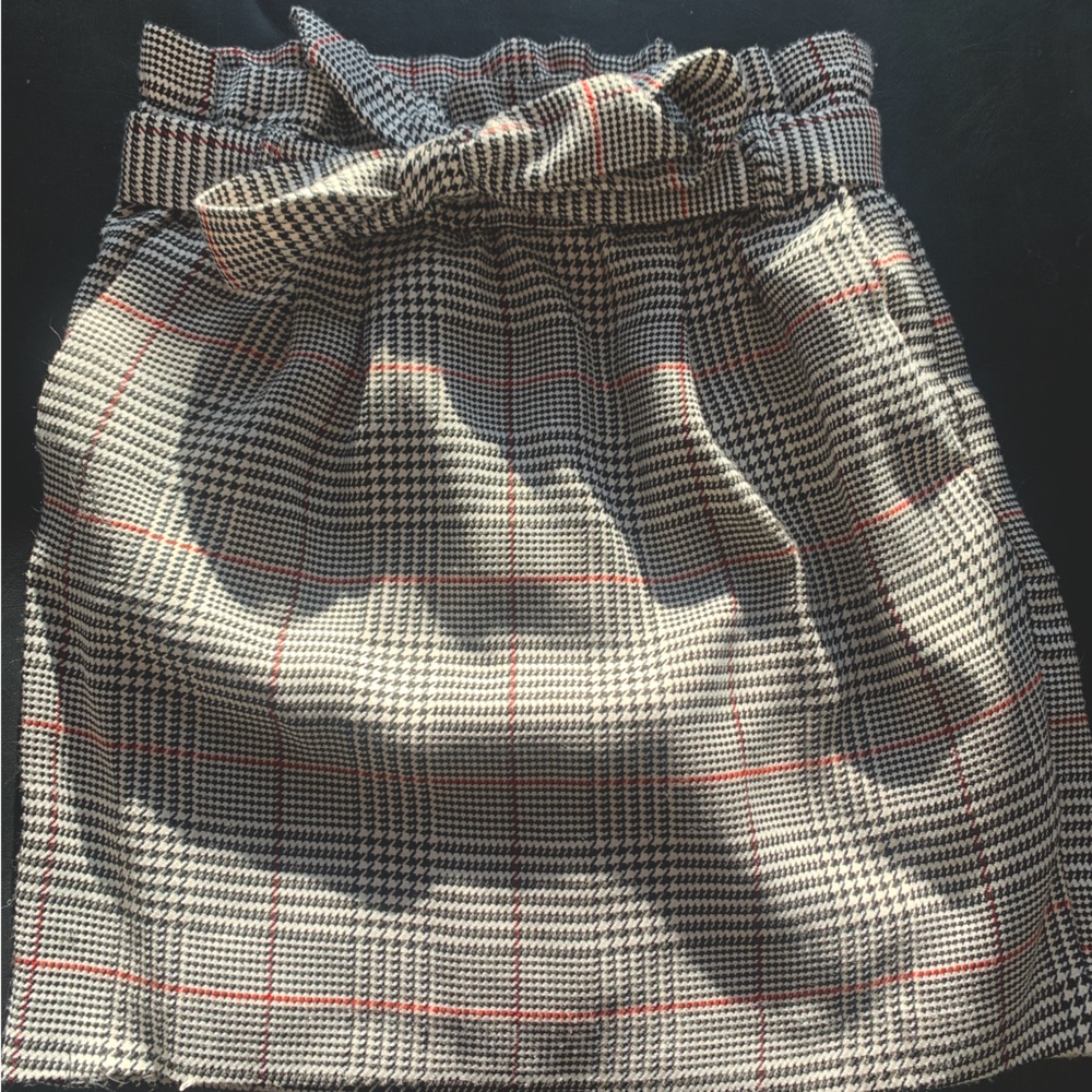 Cute Dynamite plaid skirt